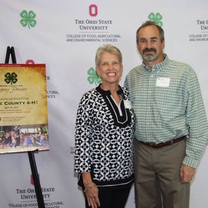 Meet your Posher, Elaine